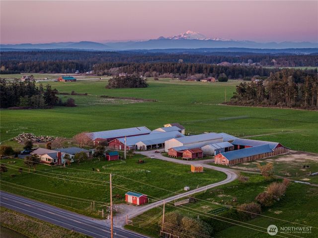 886 North West Beach Road, Coupeville, WA 98239