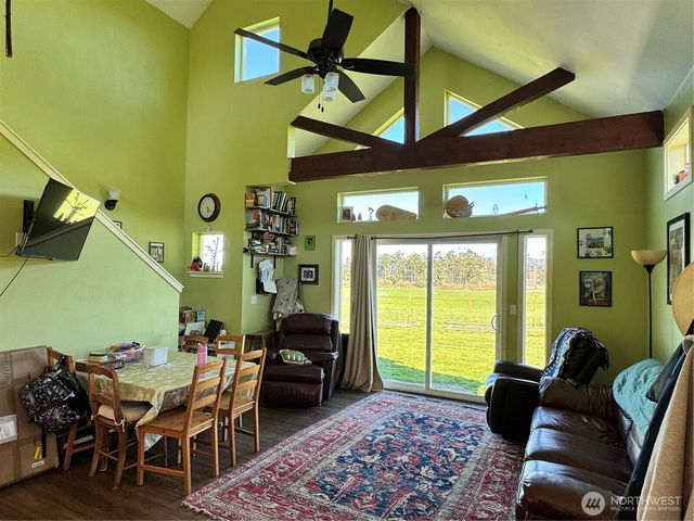 886 North West Beach Road, Coupeville, WA 98239