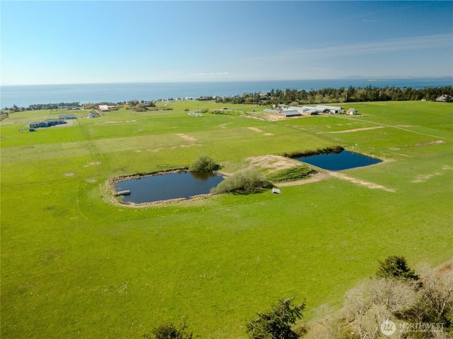 886 North West Beach Road, Coupeville, WA 98239
