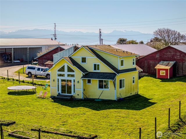 886 North West Beach Road, Coupeville, WA 98239