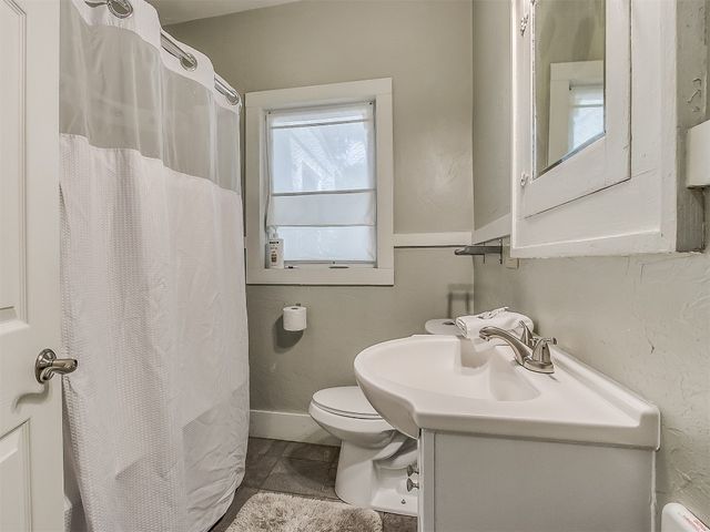 1401 W Park Place, Oklahoma City, OK 73106