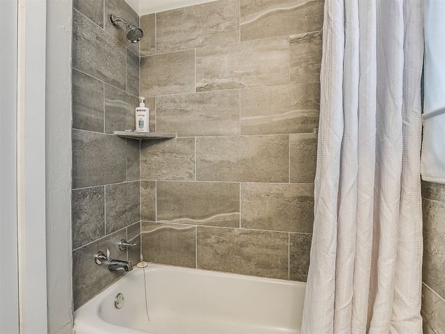 1401 W Park Place, Oklahoma City, OK 73106