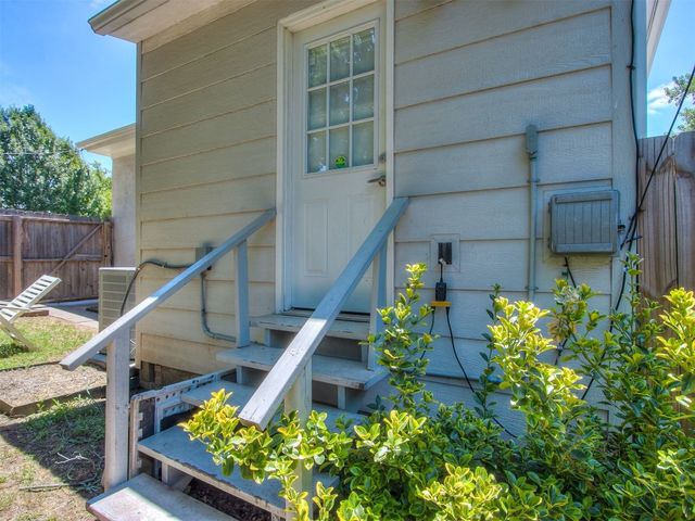 1401 W Park Place, Oklahoma City, OK 73106