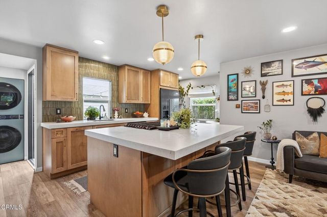 103 Comstock Drive, Ventura, CA 93001