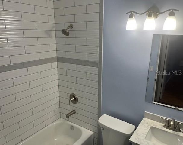 3249 BENEVA ROAD 103, Sarasota, FL 34232