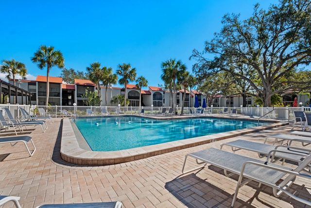 3249 BENEVA ROAD 103, Sarasota, FL 34232