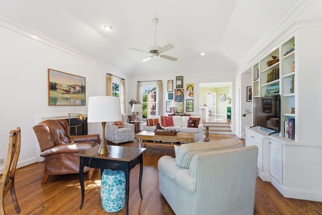 4511 Everett Dr, Nashville, TN 37215