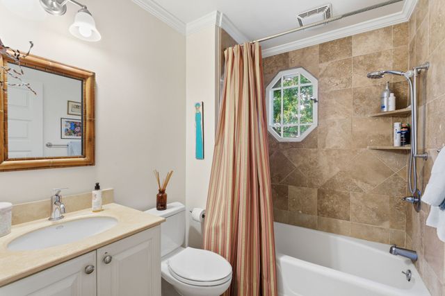 4511 Everett Dr, Nashville, TN 37215