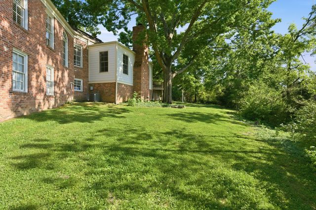 4511 Everett Dr, Nashville, TN 37215