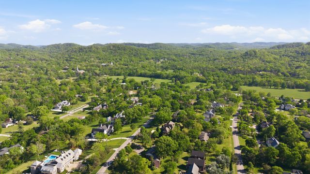 4511 Everett Dr, Nashville, TN 37215