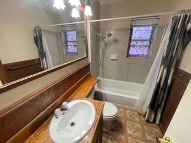 1909 Lee, Mesquite, TX 75149