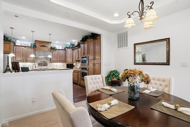 6680 Easy Street, Fishers, IN 46038