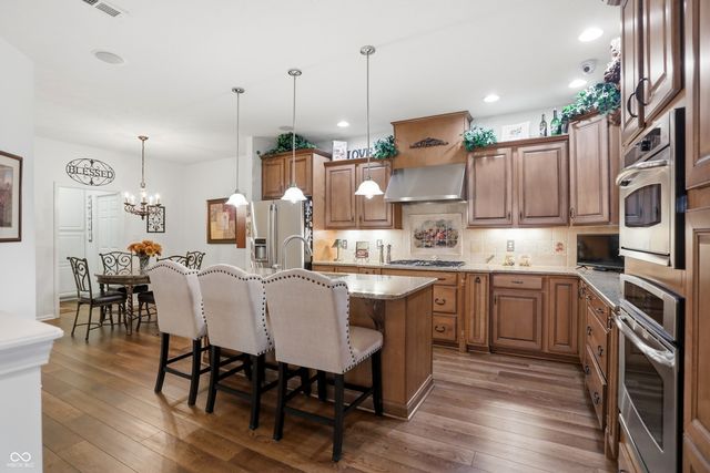 6680 Easy Street, Fishers, IN 46038