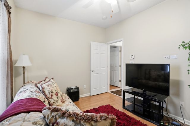 6680 Easy Street, Fishers, IN 46038