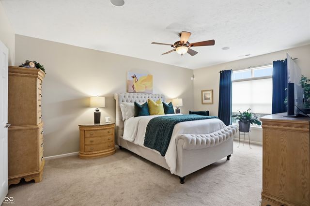 6680 Easy Street, Fishers, IN 46038