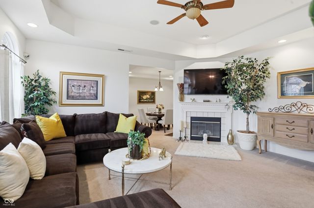 6680 Easy Street, Fishers, IN 46038