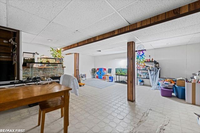 24505 Meadow Bridge Drive, Clinton Twp, MI 48035