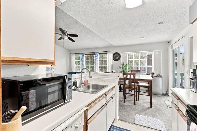 1085 S HIAWASSEE ROAD 523, Orlando, FL 32835