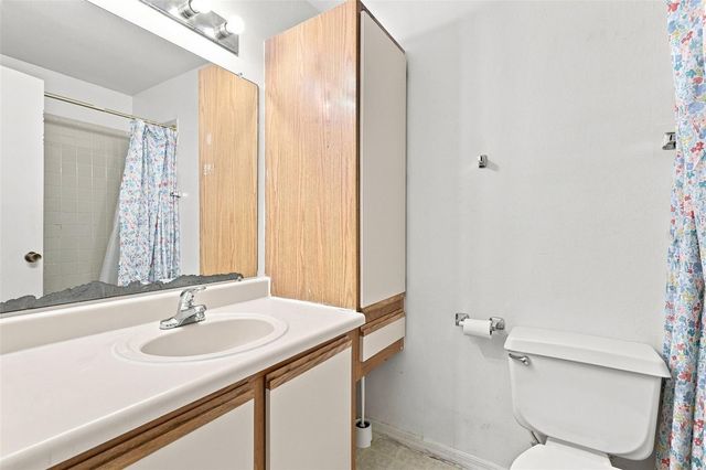 1085 S HIAWASSEE ROAD 523, Orlando, FL 32835