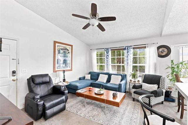 1085 S HIAWASSEE ROAD 523, Orlando, FL 32835