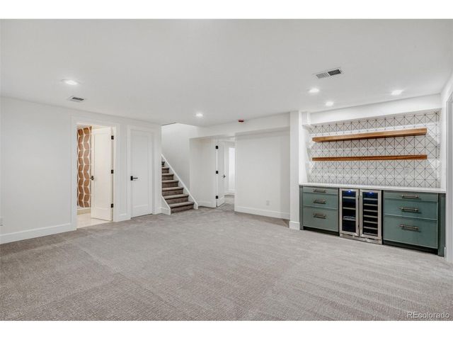 5950 E Kenyon Ave, Denver, CO 80237