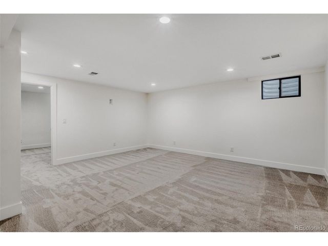 5950 E Kenyon Ave, Denver, CO 80237