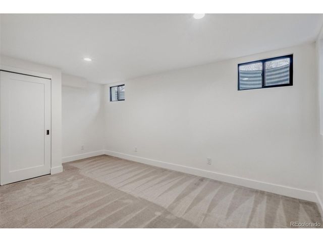 5950 E Kenyon Ave, Denver, CO 80237