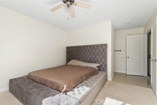 212 Springview, Irvine, CA 92620