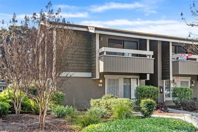 212 Springview, Irvine, CA 92620