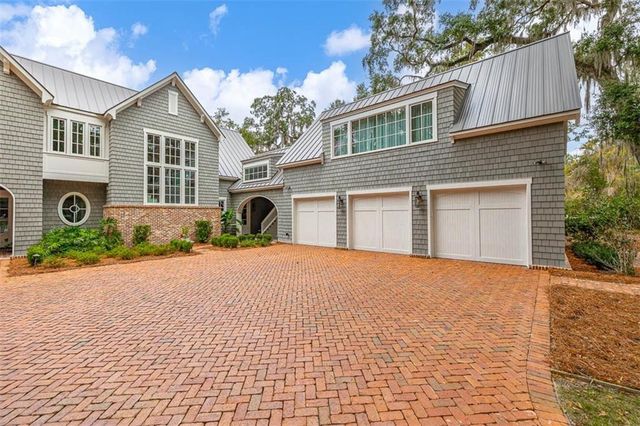145 Saint Annies Lane, St. Simons Island, GA 31522