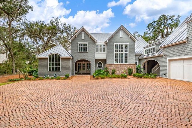 145 Saint Annies Lane, St. Simons Island, GA 31522
