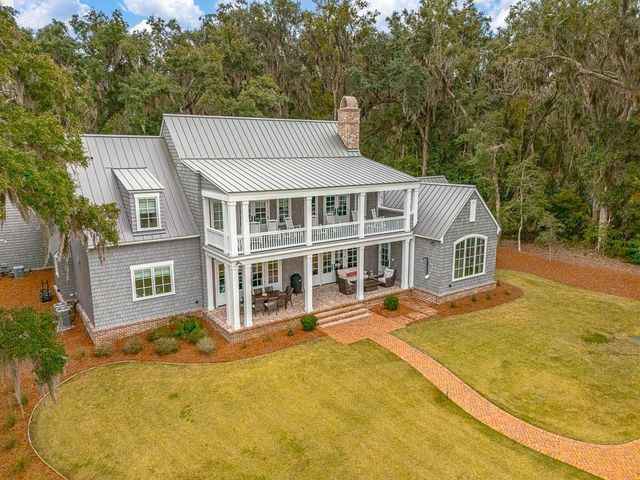 145 Saint Annies Lane, St. Simons Island, GA 31522