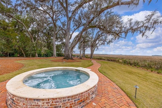 145 Saint Annies Lane, St. Simons Island, GA 31522