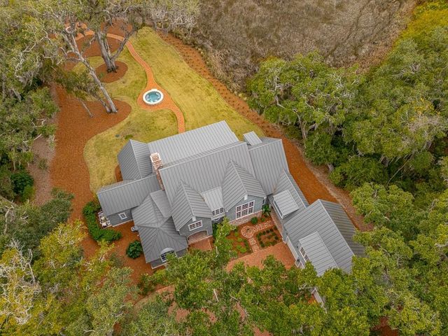 145 Saint Annies Lane, St. Simons Island, GA 31522