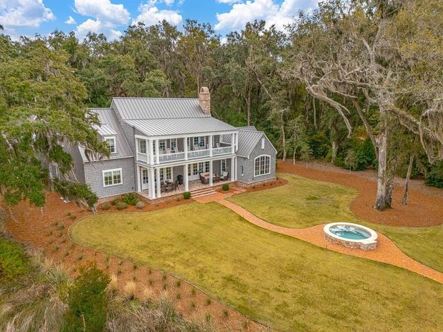 145 Saint Annies Lane, St. Simons Island, GA 31522