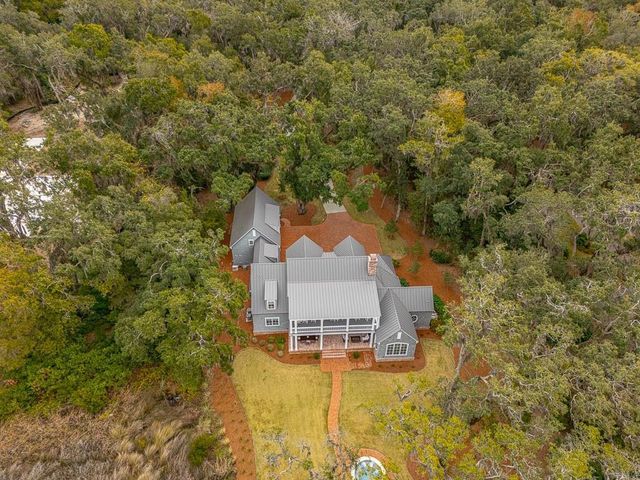 145 Saint Annies Lane, St. Simons Island, GA 31522
