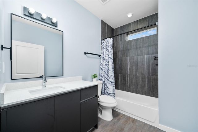 1581 NW 29TH ROAD 7, Gainesville, FL 32605