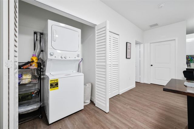 1581 NW 29TH ROAD 7, Gainesville, FL 32605