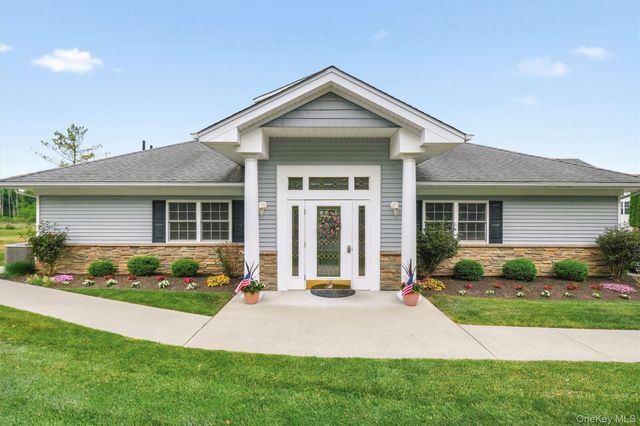 705 Egrets Landing, Carmel, NY 10512