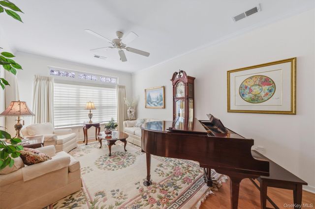705 Egrets Landing, Carmel, NY 10512