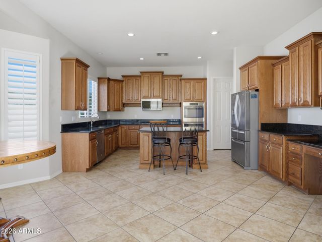 18233 W ESTES Way, Goodyear, AZ 85338