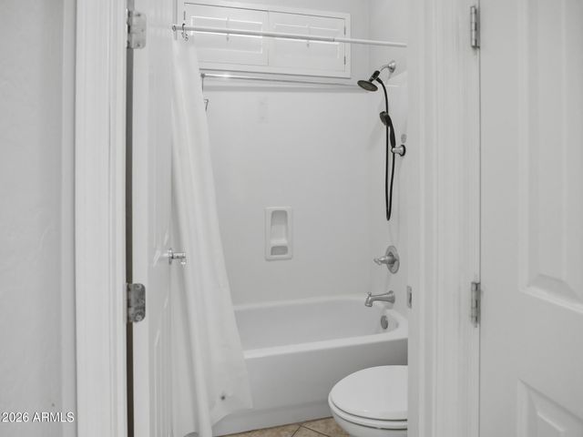 18233 W ESTES Way, Goodyear, AZ 85338