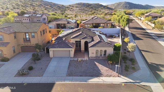 18233 W ESTES Way, Goodyear, AZ 85338