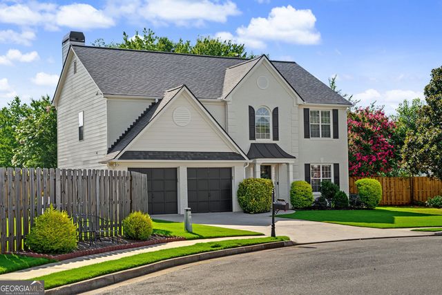 1015 Amber Leaf Court, Roswell, GA 30076