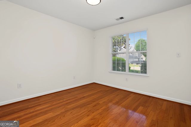 1015 Amber Leaf Court, Roswell, GA 30076