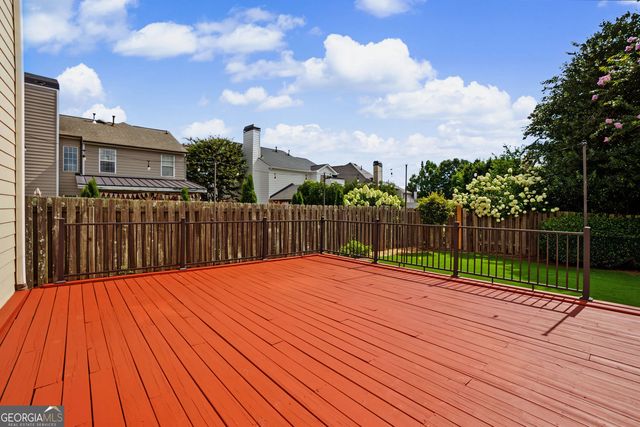 1015 Amber Leaf Court, Roswell, GA 30076