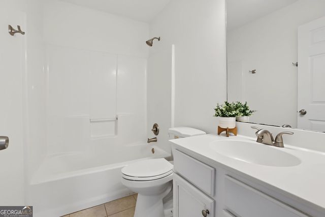 1015 Amber Leaf Court, Roswell, GA 30076