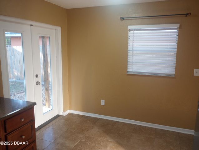 1324 Granada Avenue, Daytona Beach, FL 32118