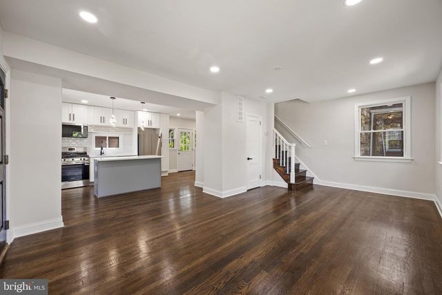 1601 HAMLIN ST NE, Washington, DC 20018