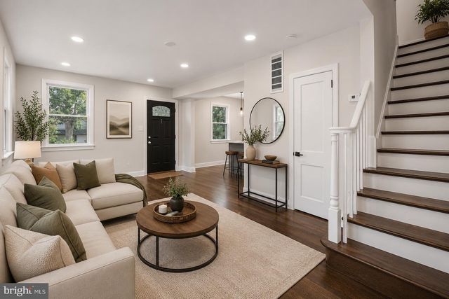 1601 HAMLIN ST NE, Washington, DC 20018